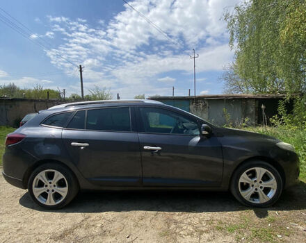 Серый Рено Меган, объемом двигателя 1.5 л и пробегом 270 тыс. км за 7500 $, фото 11 на Automoto.ua