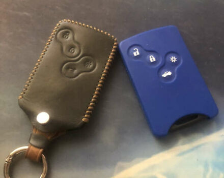 Серый Рено Меган, объемом двигателя 1.5 л и пробегом 273 тыс. км за 7750 $, фото 42 на Automoto.ua