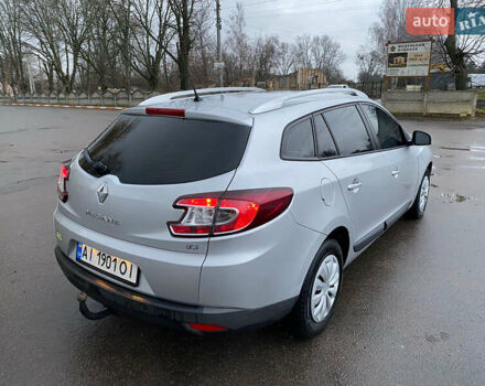 Серый Рено Меган, объемом двигателя 1.46 л и пробегом 300 тыс. км за 6300 $, фото 5 на Automoto.ua