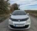 Серый Рено Меган, объемом двигателя 1.5 л и пробегом 300 тыс. км за 5844 $, фото 2 на Automoto.ua