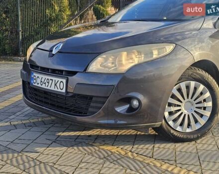 Серый Рено Меган, объемом двигателя 1.46 л и пробегом 257 тыс. км за 5150 $, фото 11 на Automoto.ua