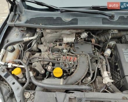 Серый Рено Меган, объемом двигателя 1.4 л и пробегом 250 тыс. км за 7500 $, фото 104 на Automoto.ua