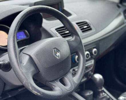 Серый Рено Меган, объемом двигателя 1.5 л и пробегом 215 тыс. км за 6400 $, фото 11 на Automoto.ua