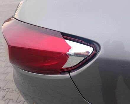 Сірий Рено Меган, об'ємом двигуна 1.5 л та пробігом 344 тис. км за 5000 $, фото 10 на Automoto.ua