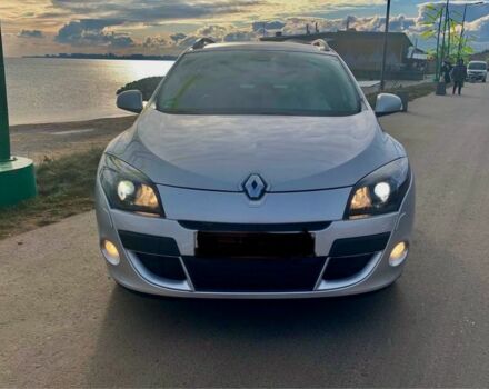 Серый Рено Меган, объемом двигателя 1.5 л и пробегом 242 тыс. км за 7990 $, фото 1 на Automoto.ua