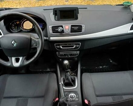 Серый Рено Меган, объемом двигателя 1.46 л и пробегом 230 тыс. км за 7500 $, фото 10 на Automoto.ua