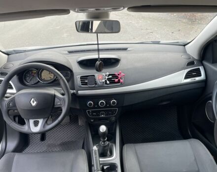 Серый Рено Меган, объемом двигателя 1.5 л и пробегом 280 тыс. км за 6100 $, фото 11 на Automoto.ua