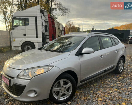 Серый Рено Меган, объемом двигателя 1.5 л и пробегом 225 тыс. км за 7600 $, фото 21 на Automoto.ua