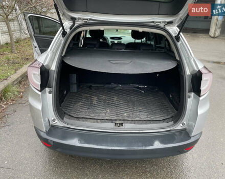 Рено Меган 2010 в Василькове на Automoto.ua Серый Рено Меган, объемом двигателя 1.46 л и пробегом 322 тыс. км за 6000 $, фото 18 на Automoto.ua