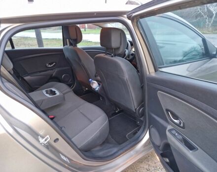 Сірий Рено Меган, об'ємом двигуна 1.6 л та пробігом 238 тис. км за 7350 $, фото 13 на Automoto.ua