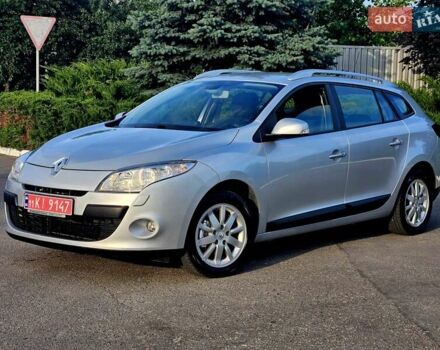 Серый Рено Меган, объемом двигателя 1.6 л и пробегом 195 тыс. км за 7850 $, фото 1 на Automoto.ua