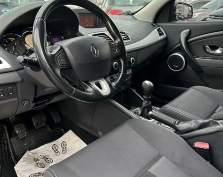 Сірий Рено Меган, об'ємом двигуна 1.5 л та пробігом 243 тис. км за 7300 $, фото 12 на Automoto.ua