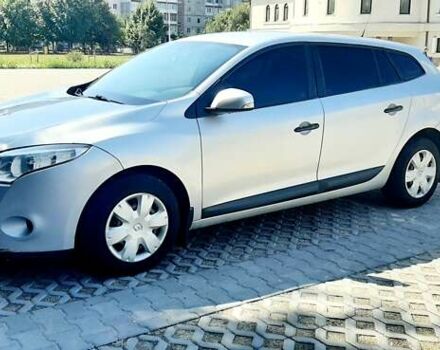 Серый Рено Меган, объемом двигателя 1.5 л и пробегом 350 тыс. км за 6500 $, фото 29 на Automoto.ua