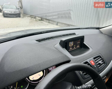 Серый Рено Меган, объемом двигателя 1.6 л и пробегом 182 тыс. км за 7800 $, фото 58 на Automoto.ua