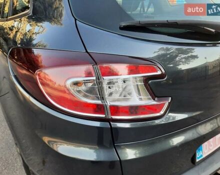 Серый Рено Меган, объемом двигателя 1.6 л и пробегом 183 тыс. км за 7600 $, фото 56 на Automoto.ua