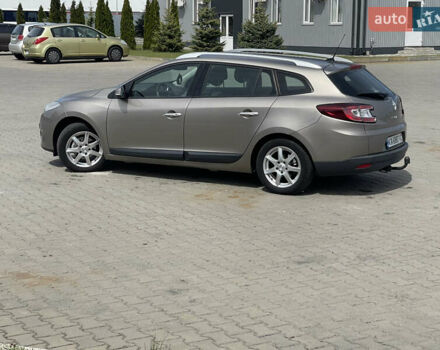 Сірий Рено Меган, об'ємом двигуна 1.46 л та пробігом 251 тис. км за 7300 $, фото 7 на Automoto.ua