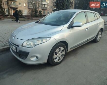 Сірий Рено Меган, об'ємом двигуна 1.6 л та пробігом 210 тис. км за 6700 $, фото 9 на Automoto.ua