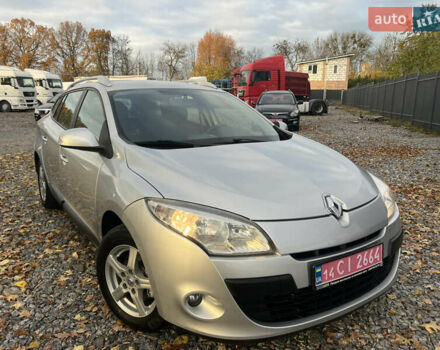 Серый Рено Меган, объемом двигателя 1.5 л и пробегом 225 тыс. км за 7600 $, фото 20 на Automoto.ua