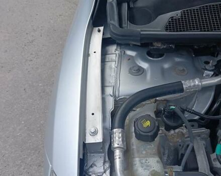 Серый Рено Меган, объемом двигателя 1.6 л и пробегом 221 тыс. км за 6950 $, фото 20 на Automoto.ua