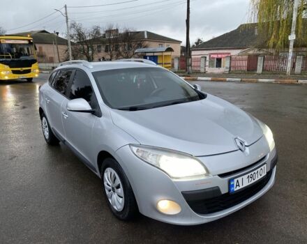 Серый Рено Меган, объемом двигателя 1.5 л и пробегом 306 тыс. км за 6300 $, фото 1 на Automoto.ua