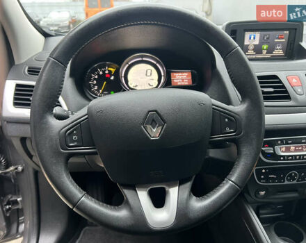 Серый Рено Меган, объемом двигателя 1.6 л и пробегом 182 тыс. км за 7800 $, фото 44 на Automoto.ua