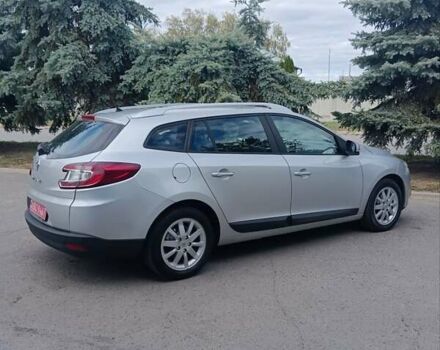 Серый Рено Меган, объемом двигателя 1.6 л и пробегом 221 тыс. км за 6950 $, фото 5 на Automoto.ua