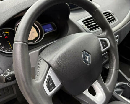 Сірий Рено Меган, об'ємом двигуна 1.6 л та пробігом 227 тис. км за 7300 $, фото 22 на Automoto.ua