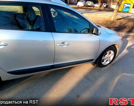 Сірий Рено Меган, об'ємом двигуна 1.5 л та пробігом 296 тис. км за 5500 $, фото 2 на Automoto.ua