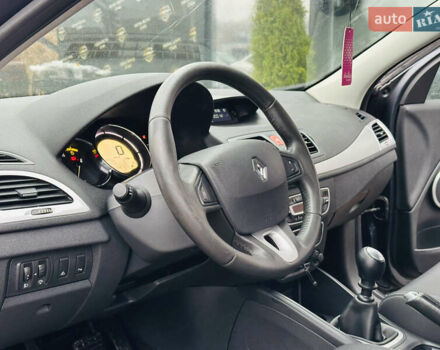 Серый Рено Меган, объемом двигателя 1.87 л и пробегом 228 тыс. км за 8500 $, фото 14 на Automoto.ua