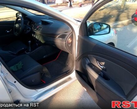 Сірий Рено Меган, об'ємом двигуна 1.5 л та пробігом 296 тис. км за 5500 $, фото 3 на Automoto.ua