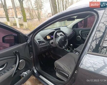 Серый Рено Меган, объемом двигателя 1.46 л и пробегом 370 тыс. км за 6200 $, фото 10 на Automoto.ua