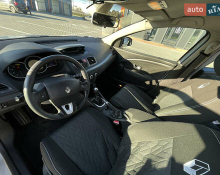 Серый Рено Меган, объемом двигателя 1.5 л и пробегом 279 тыс. км за 6750 $, фото 10 на Automoto.ua