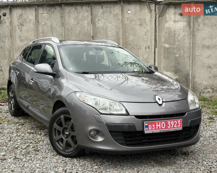 Сірий Рено Меган, об'ємом двигуна 1.6 л та пробігом 227 тис. км за 7500 $, фото 1 на Automoto.ua