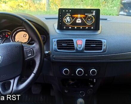 Сірий Рено Меган, об'ємом двигуна 1.6 л та пробігом 205 тис. км за 7100 $, фото 3 на Automoto.ua