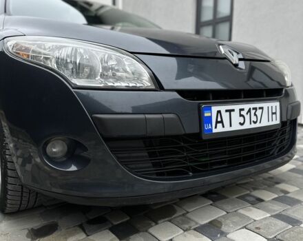 Серый Рено Меган, объемом двигателя 1.5 л и пробегом 214 тыс. км за 6800 $, фото 2 на Automoto.ua