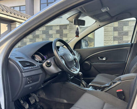 Серый Рено Меган, объемом двигателя 1.46 л и пробегом 244 тыс. км за 4950 $, фото 25 на Automoto.ua