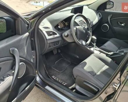 Серый Рено Меган, объемом двигателя 1.5 л и пробегом 310 тыс. км за 5999 $, фото 7 на Automoto.ua