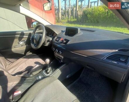 Рено Меган 2010 в Луцке на Automoto.ua Серый Рено Меган, объемом двигателя 1.46 л и пробегом 254 тыс. км за 7000 $, фото 15 на Automoto.ua
