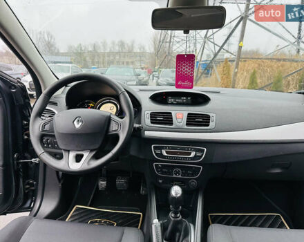 Серый Рено Меган, объемом двигателя 1.87 л и пробегом 228 тыс. км за 8500 $, фото 20 на Automoto.ua