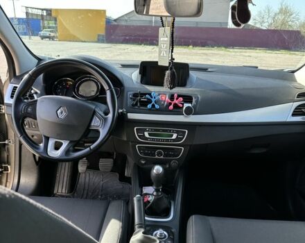 Сірий Рено Меган, об'ємом двигуна 1.5 л та пробігом 250 тис. км за 6700 $, фото 5 на Automoto.ua