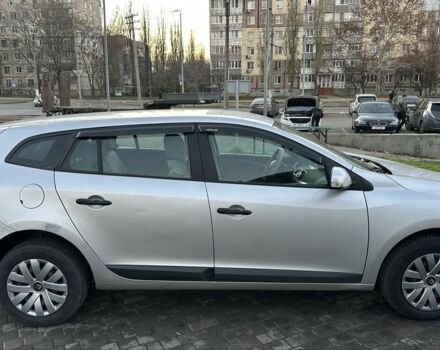 Сірий Рено Меган, об'ємом двигуна 1.5 л та пробігом 250 тис. км за 6999 $, фото 2 на Automoto.ua