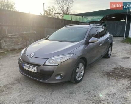 Серый Рено Меган, объемом двигателя 1.5 л и пробегом 320 тыс. км за 7000 $, фото 3 на Automoto.ua