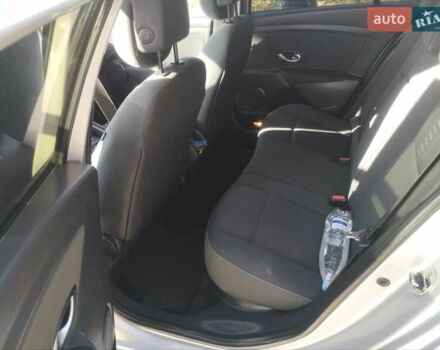 Серый Рено Меган, объемом двигателя 1.6 л и пробегом 205 тыс. км за 6400 $, фото 2 на Automoto.ua