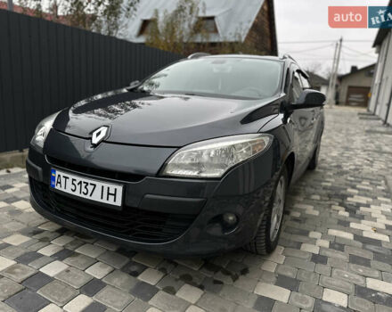 Серый Рено Меган, объемом двигателя 1.5 л и пробегом 215 тыс. км за 6800 $, фото 1 на Automoto.ua