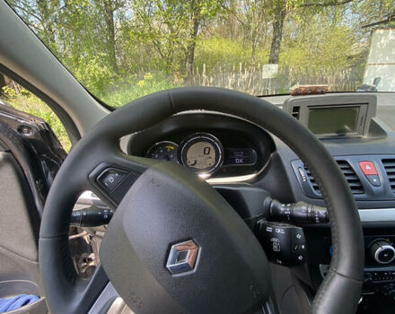 Серый Рено Меган, объемом двигателя 1.5 л и пробегом 270 тыс. км за 7500 $, фото 24 на Automoto.ua