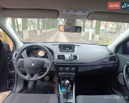 Серый Рено Меган, объемом двигателя 1.46 л и пробегом 370 тыс. км за 6200 $, фото 12 на Automoto.ua