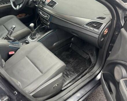 Сірий Рено Меган, об'ємом двигуна 1.46 л та пробігом 330 тис. км за 7100 $, фото 8 на Automoto.ua