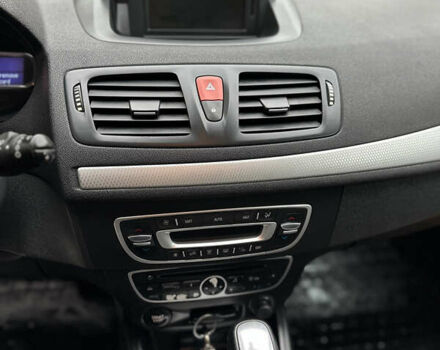 Серый Рено Меган, объемом двигателя 1.5 л и пробегом 215 тыс. км за 6800 $, фото 27 на Automoto.ua