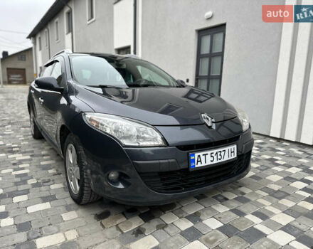 Серый Рено Меган, объемом двигателя 1.5 л и пробегом 215 тыс. км за 6800 $, фото 7 на Automoto.ua