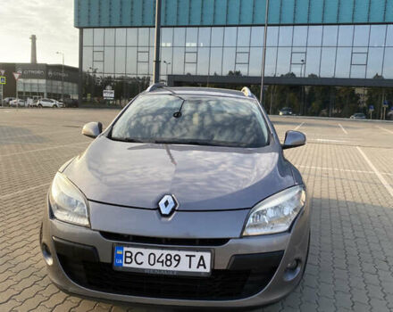 Серый Рено Меган, объемом двигателя 1.4 л и пробегом 243 тыс. км за 6200 $, фото 3 на Automoto.ua